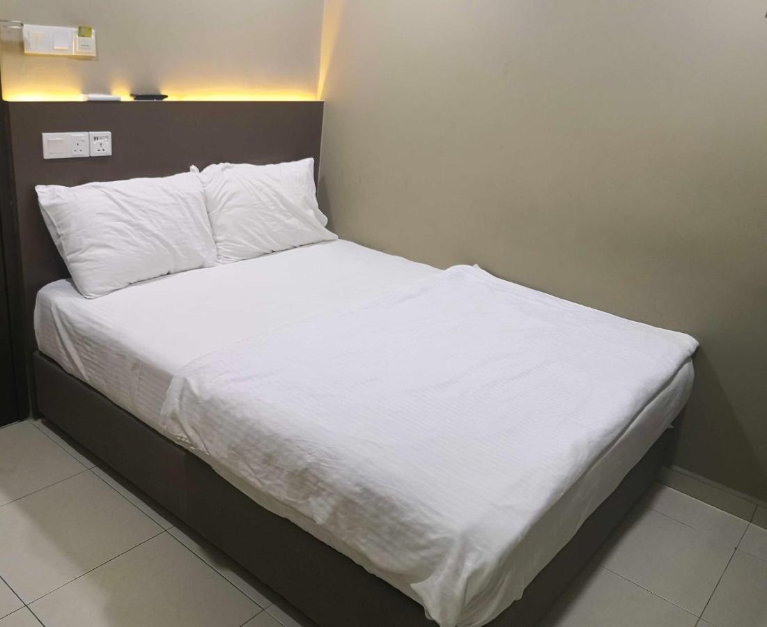 Tropika Garden Hotel Kulai Johor Bahru Extérieur photo