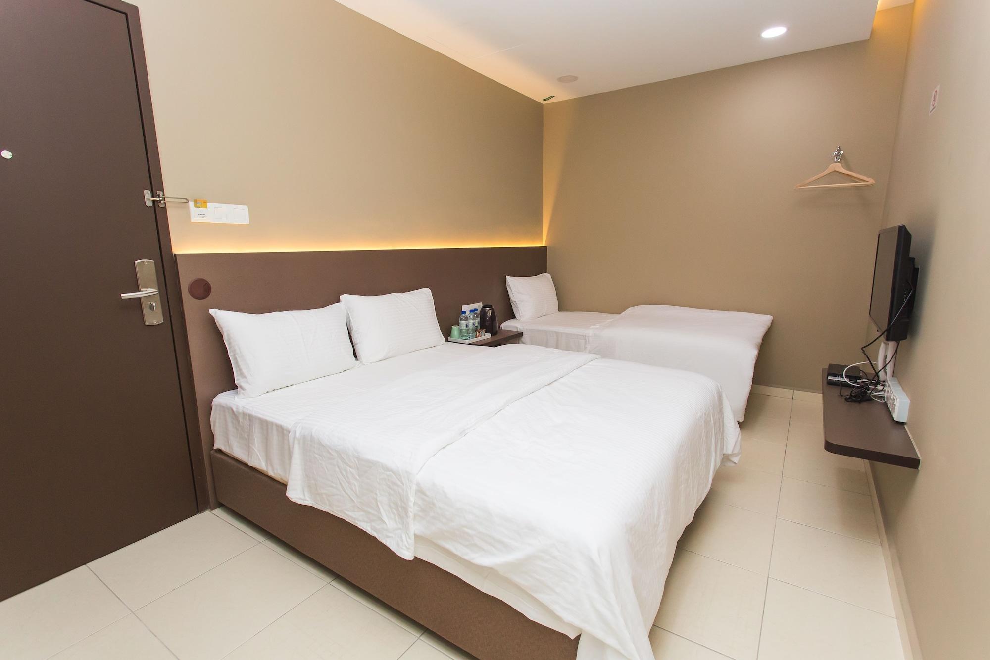 Tropika Garden Hotel Kulai Johor Bahru Extérieur photo